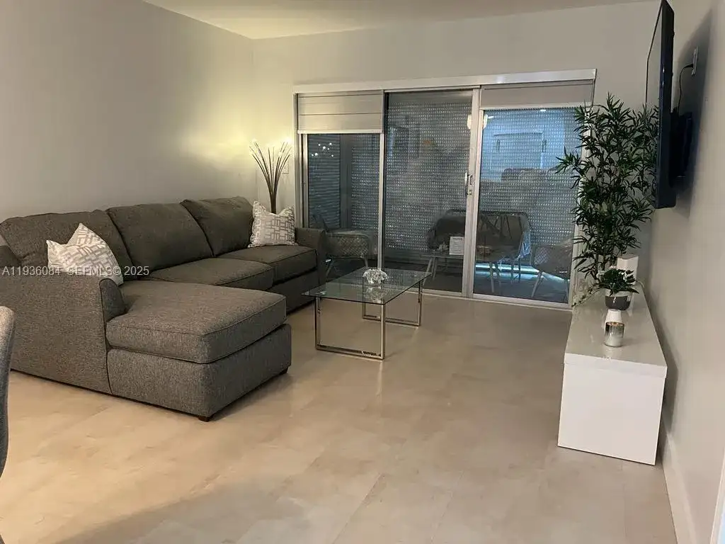 1541 S Ocean Blvd # 225, Lauderdale By The Sea FL 33062 photo 2