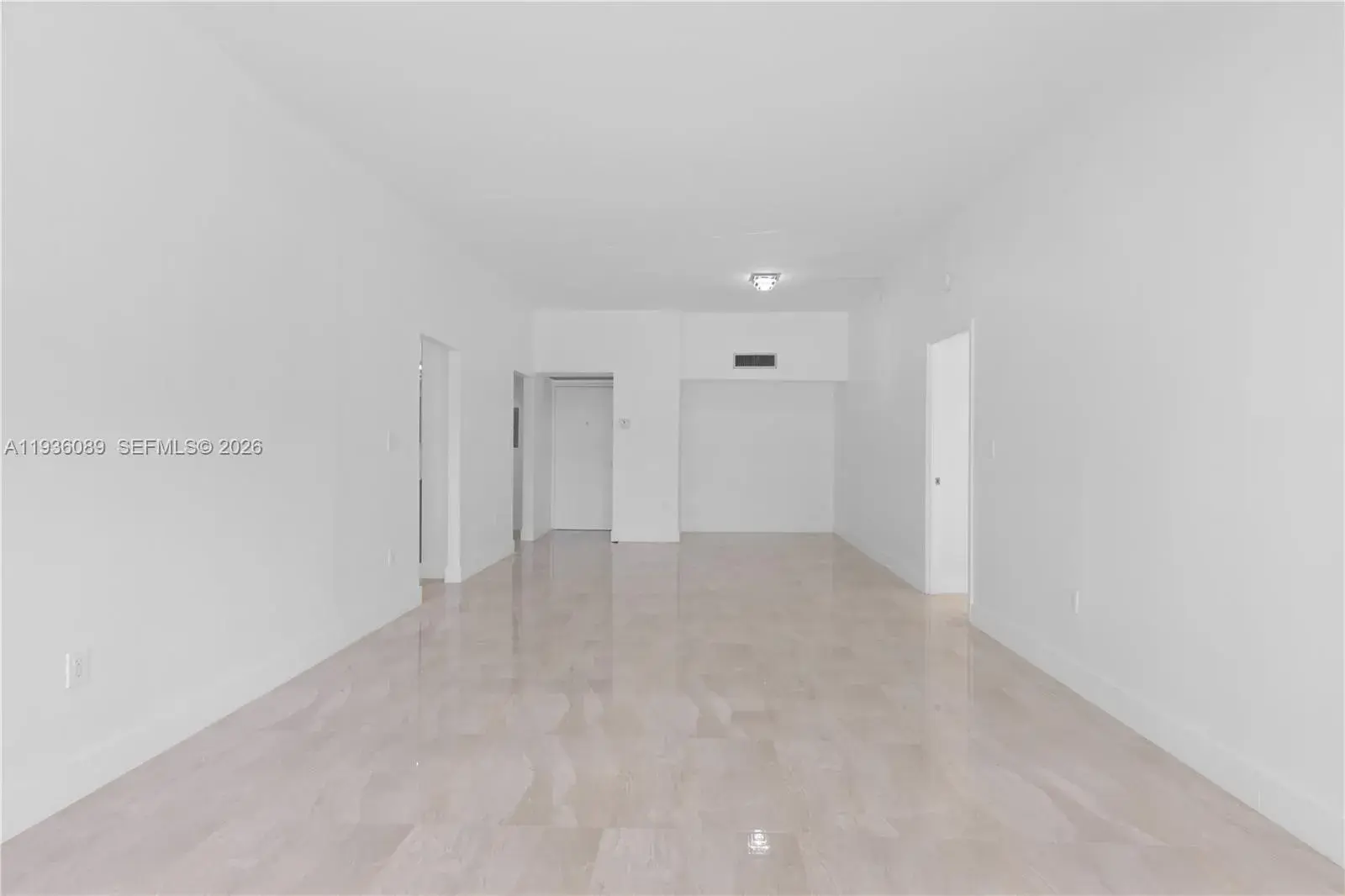 3731 N Country Club Dr # 124, Aventura FL 33180