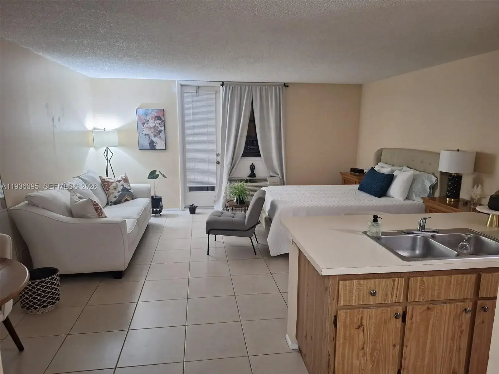 2701 Riverside Dr # B, Coral Springs FL 33065 photo 3