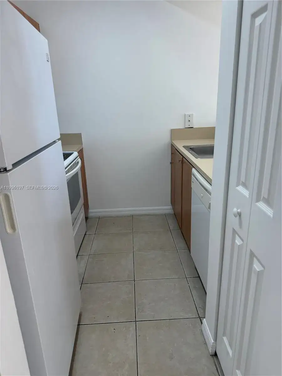119 SW 6th Ave # 707, Miami FL 33130 photo 3