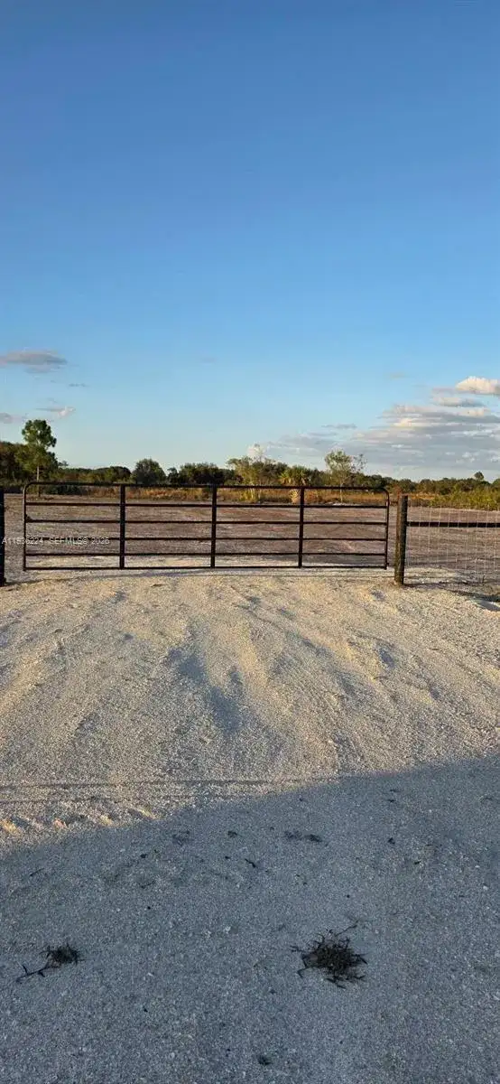 17385 NW 314 st, Okeechobee FL 34972 photo 3