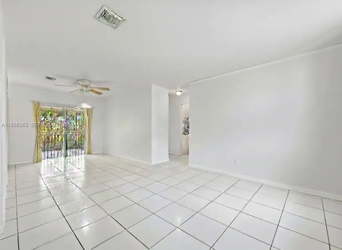28901 SW 150th Pl, Homestead FL 33033 photo 4