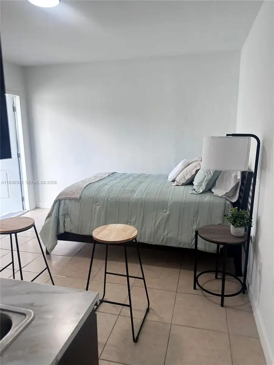1265 SW 6th St # 12, Miami FL 33135 photo 5