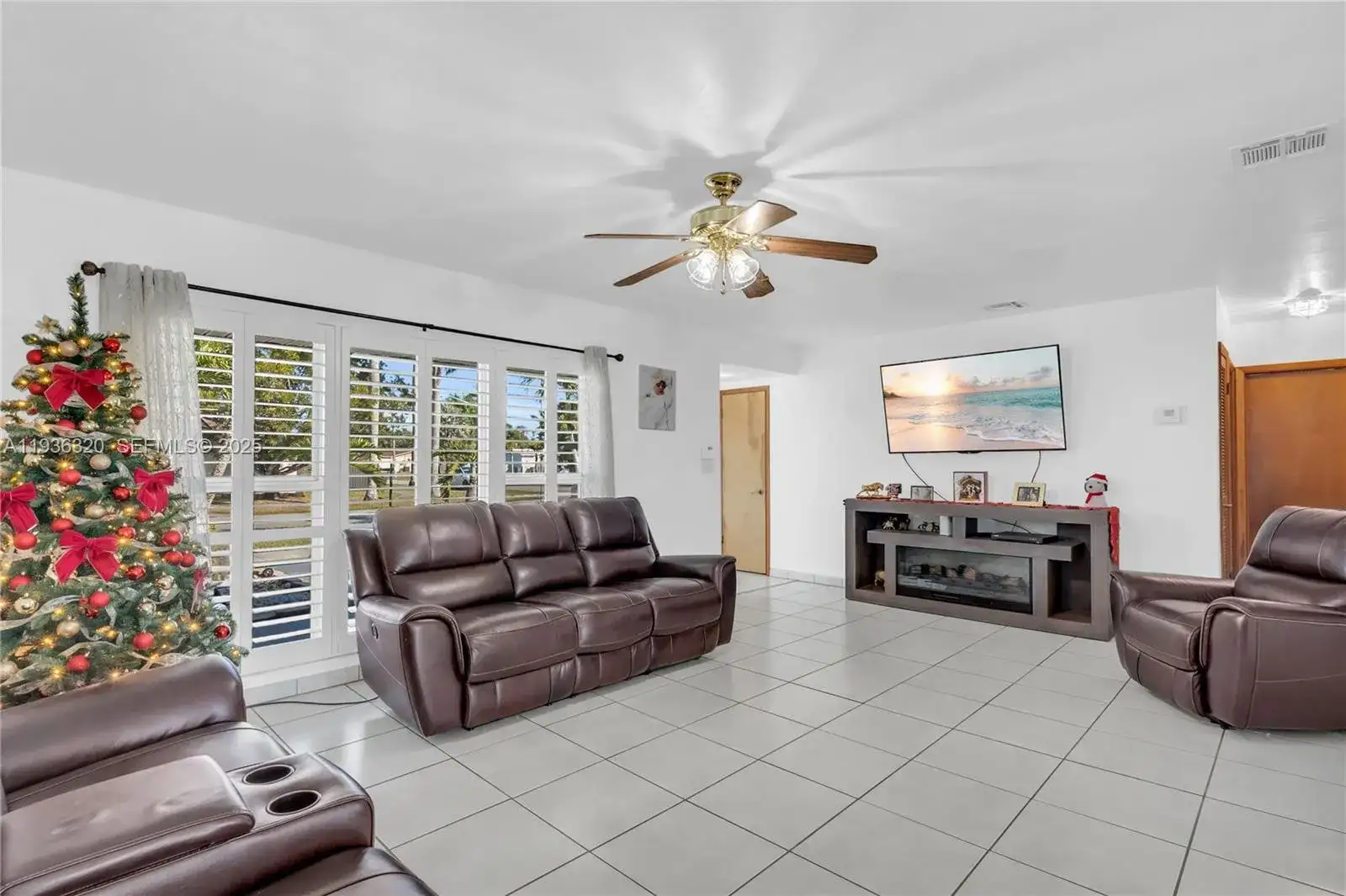 610 NW 16th St, Homestead FL 33030 photo 4