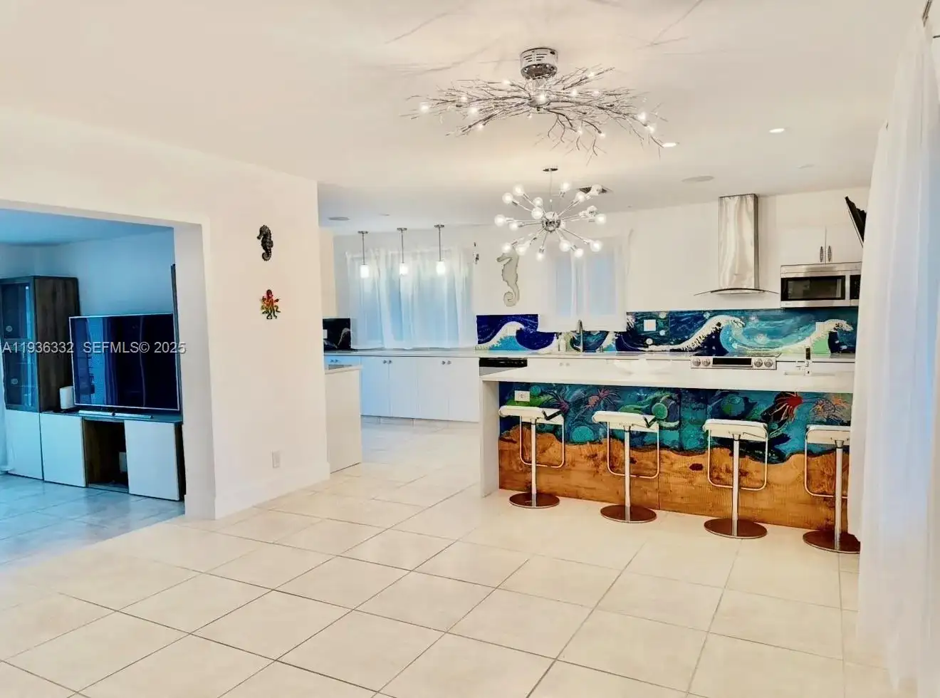 806 Argonaut Is, Dania Beach FL 33004 photo 3