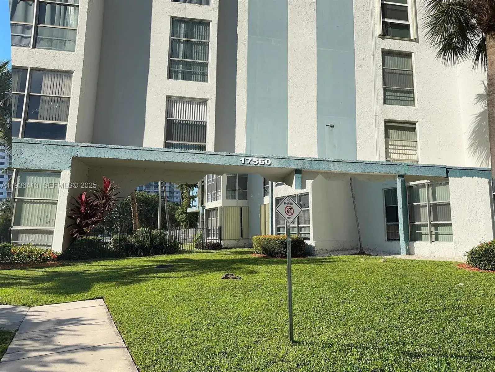 17560 Atlantic Blvd # 109, Sunny Isles Beach FL 33160 photo 4