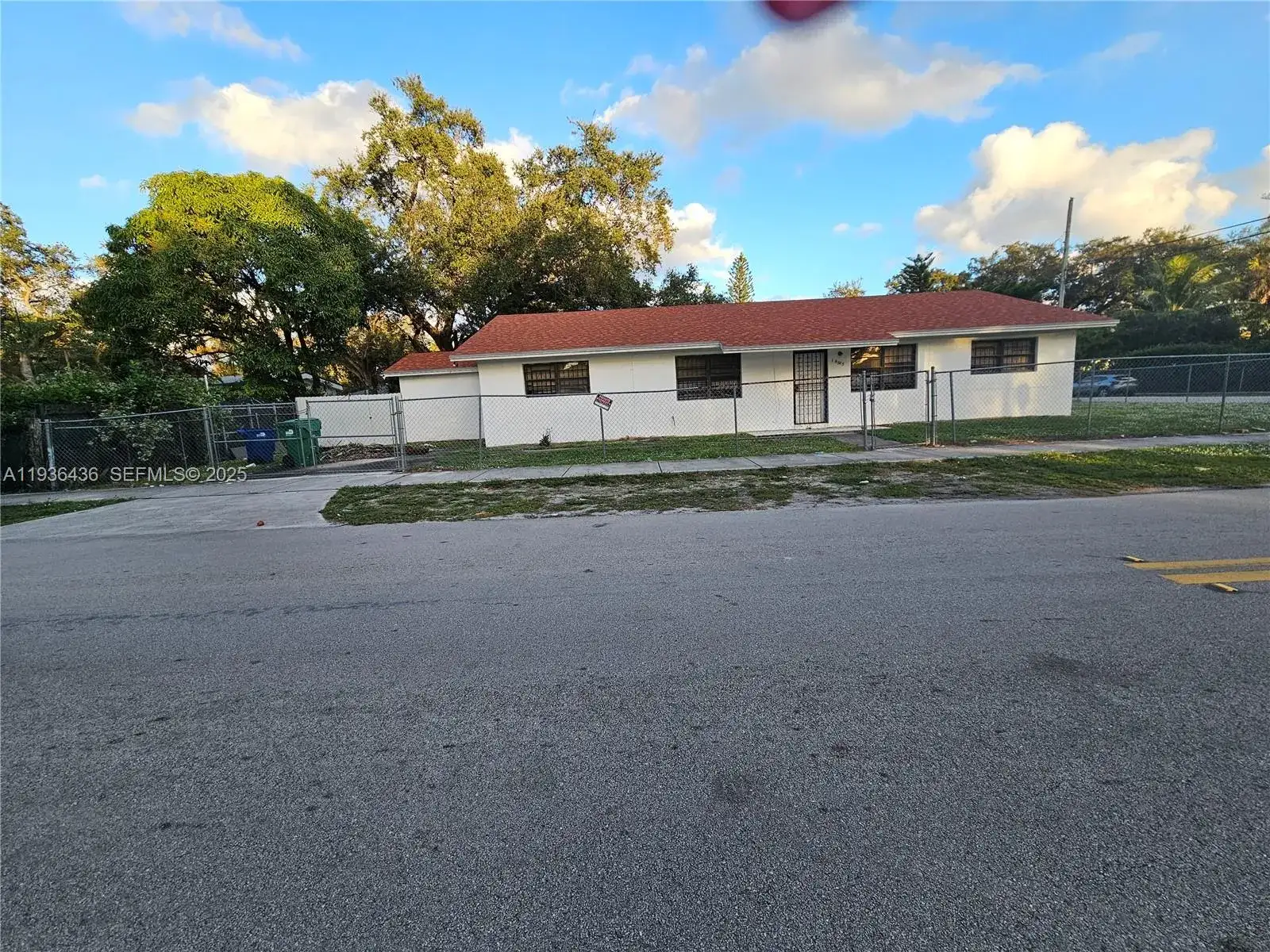 16945 NW 28th Ave, Miami Gardens FL 33056 photo 2