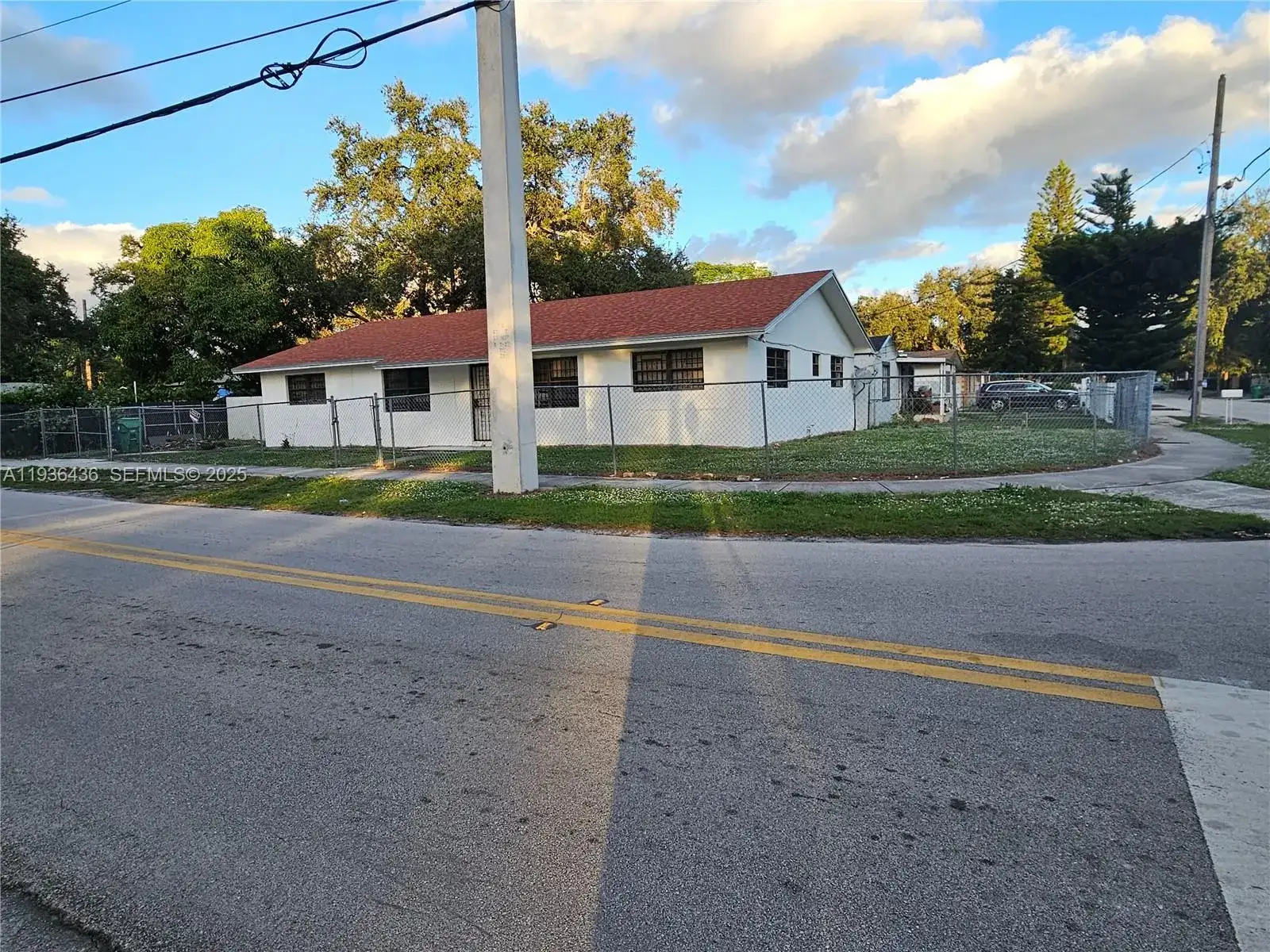 16945 NW 28th Ave, Miami Gardens FL 33056 photo 3