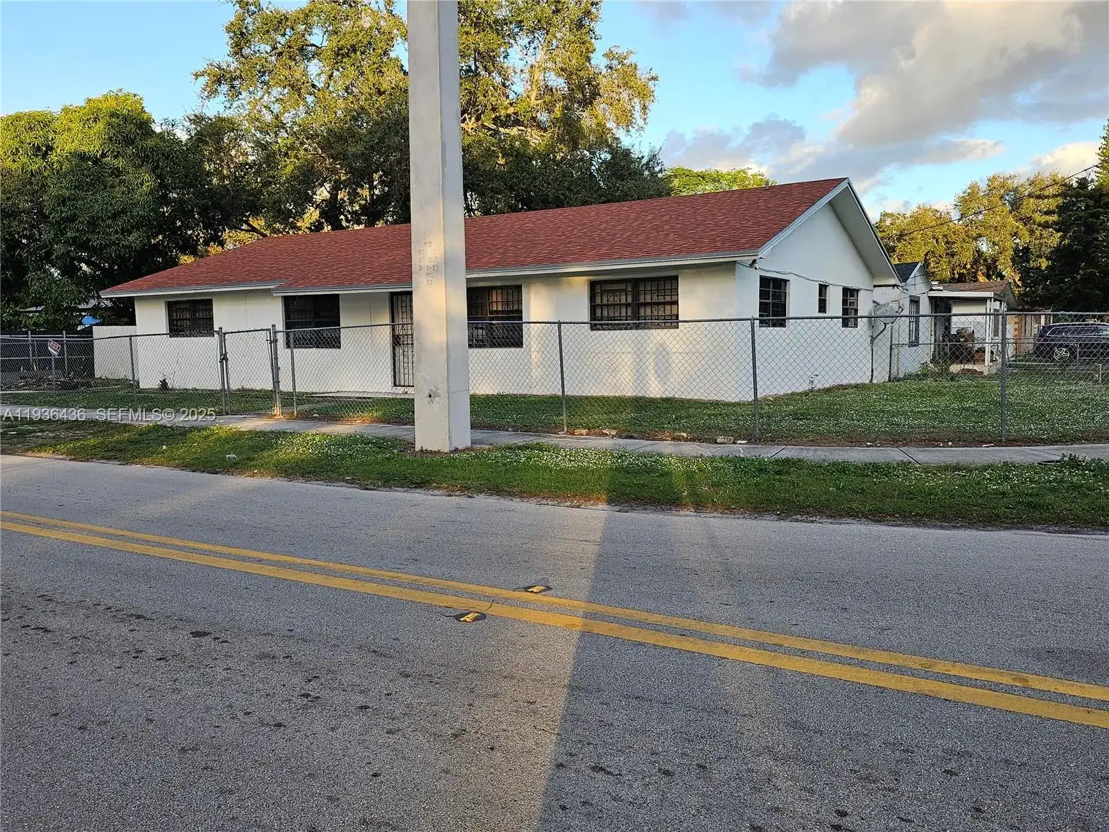 16945 NW 28th Ave, Miami Gardens FL 33056 photo 5