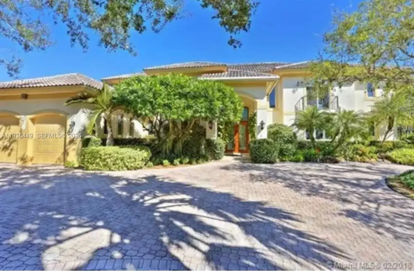 673 Destacada Ave, Coral Gables FL 33156 photo 2