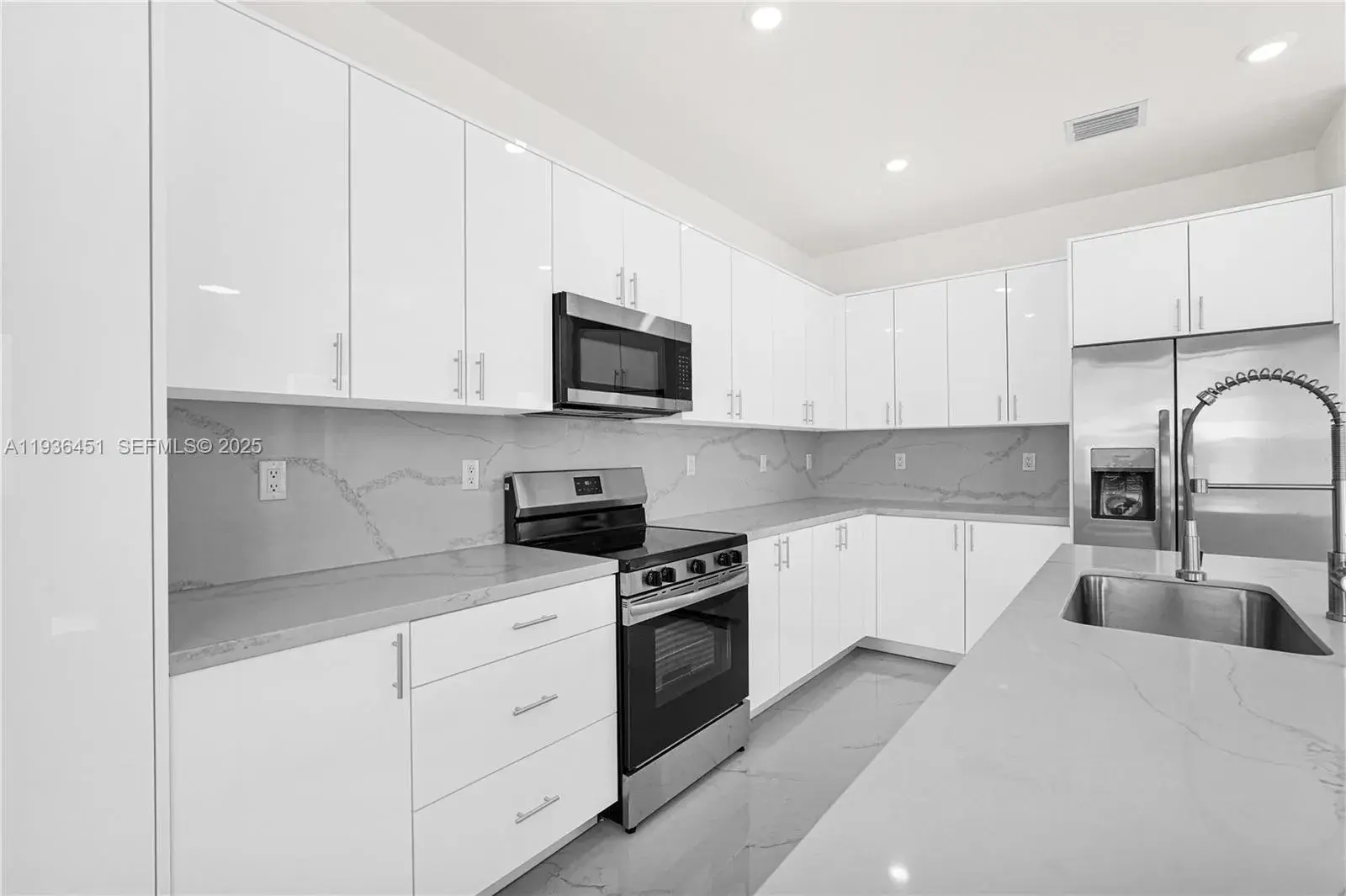 22485 SW 125th Ave # 16A, Miami FL 33170