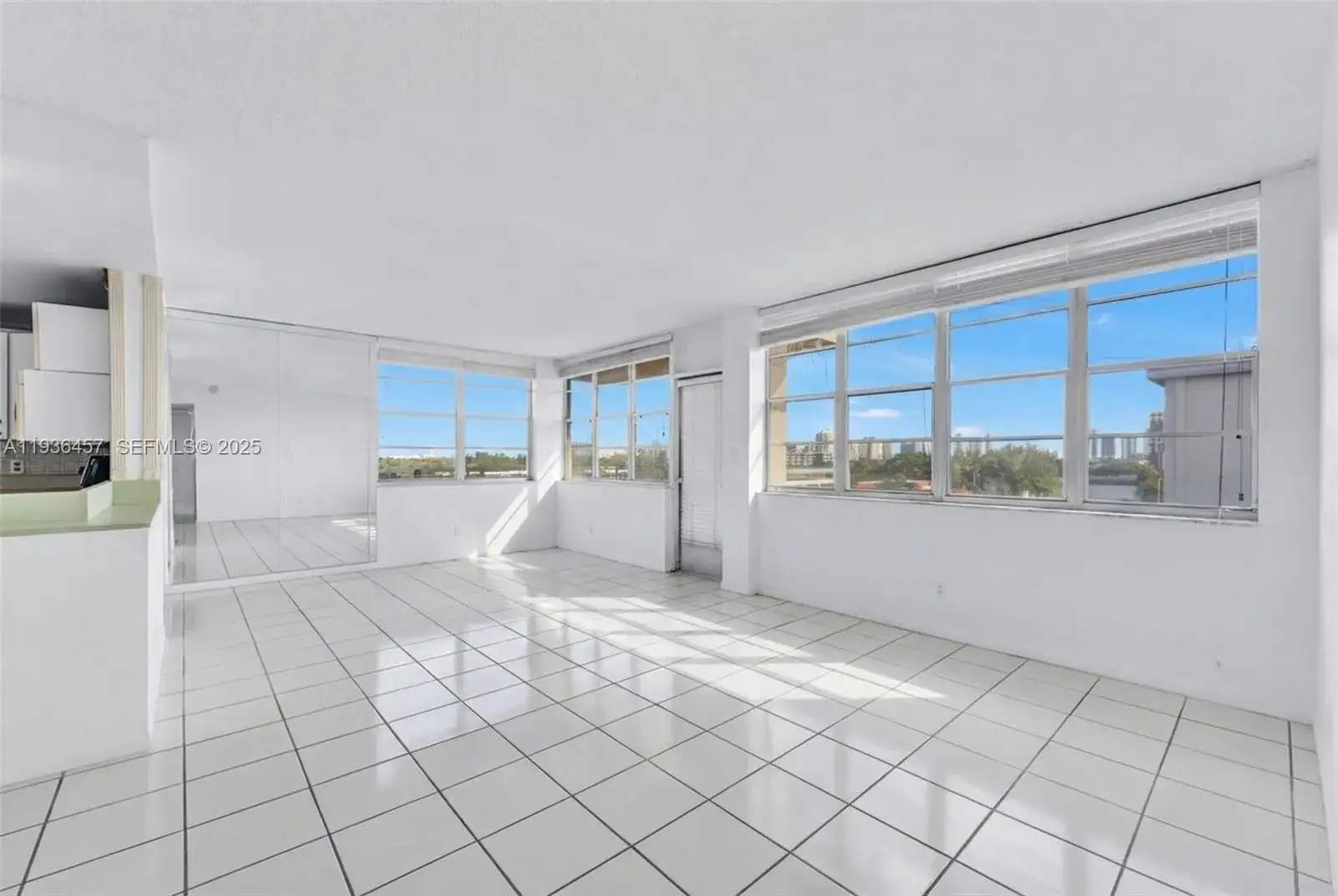 2025 NE 164th St # 809, North Miami Beach FL 33162 photo 2