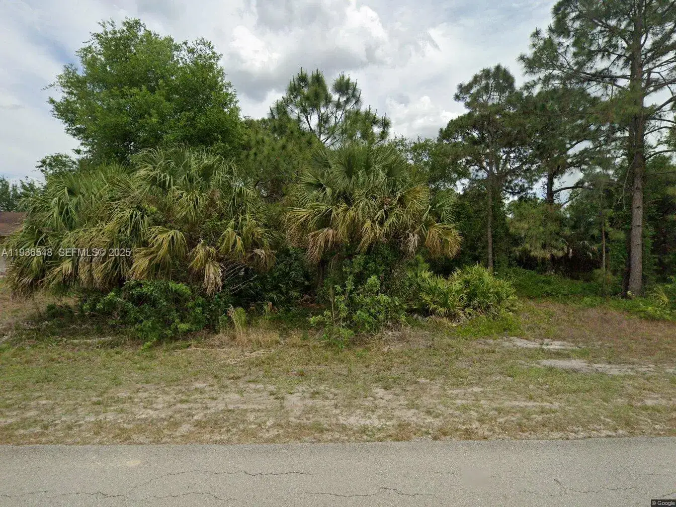 1824 RUSH AVE, Lehigh Acres FL 33972