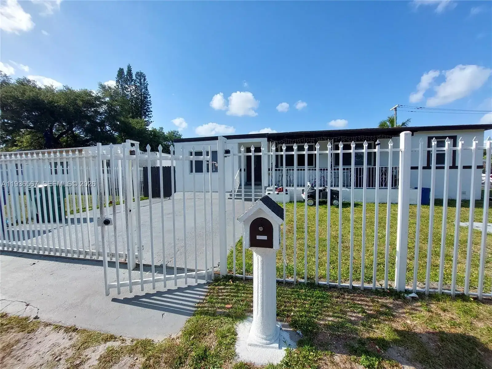 1011 NW 145 St # 2, Miami FL 33168 photo 4