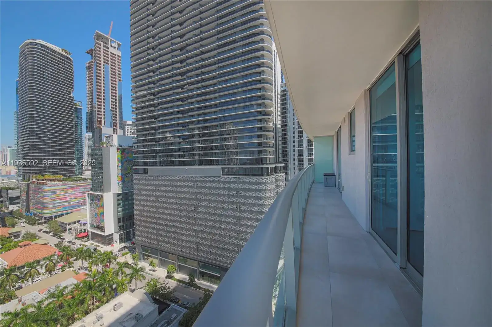 1100 S Miami Ave # 1707, Miami FL 33130 photo 2