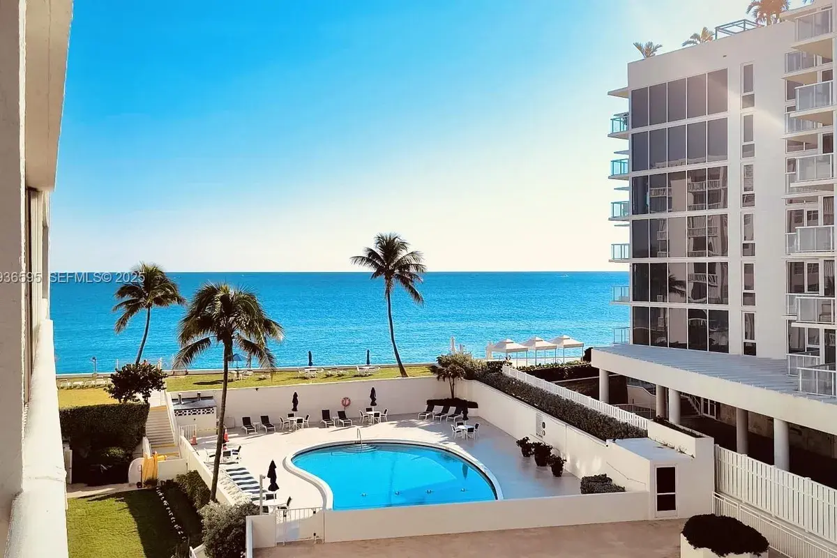 3570 S Ocean Blvd # 506, South Palm Beach FL 33480