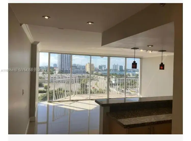 7601 E Treasure Dr # 911, North Bay Village FL 33141