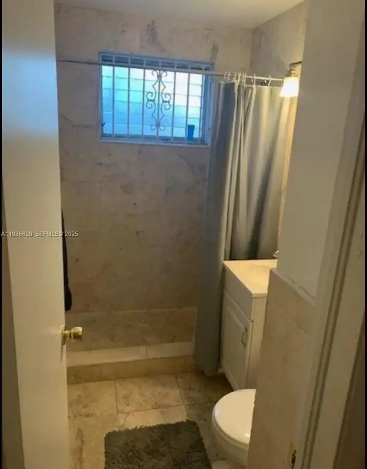 8420 Byron Ave # 3, Miami Beach FL 33141 photo 4