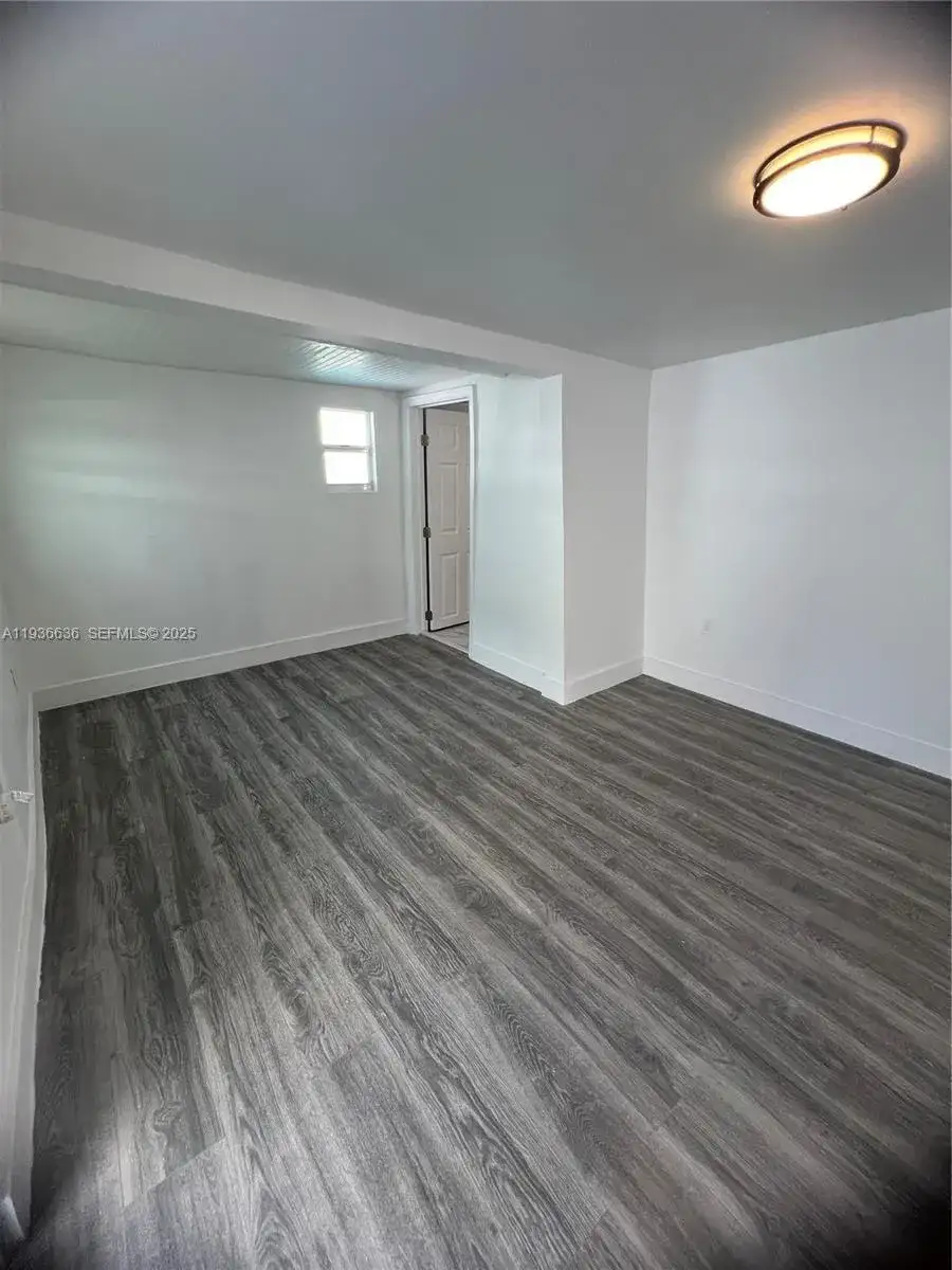 1999 NW 2nd St # 2, Miami FL 33125 photo 4
