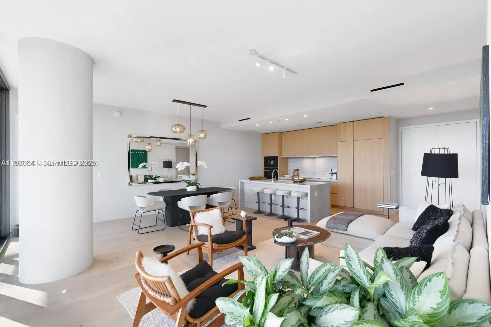 8701 Collins Ave # 404, Miami Beach FL 33154 photo 3