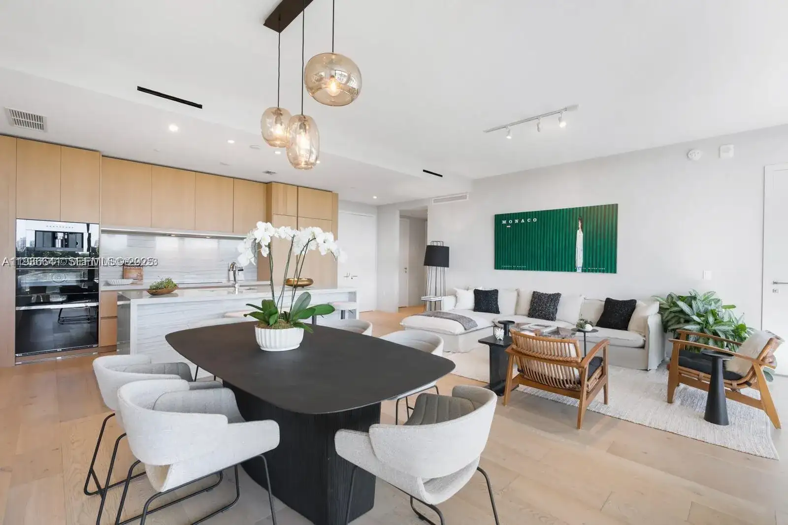 8701 Collins Ave # 404, Miami Beach FL 33154 photo 4