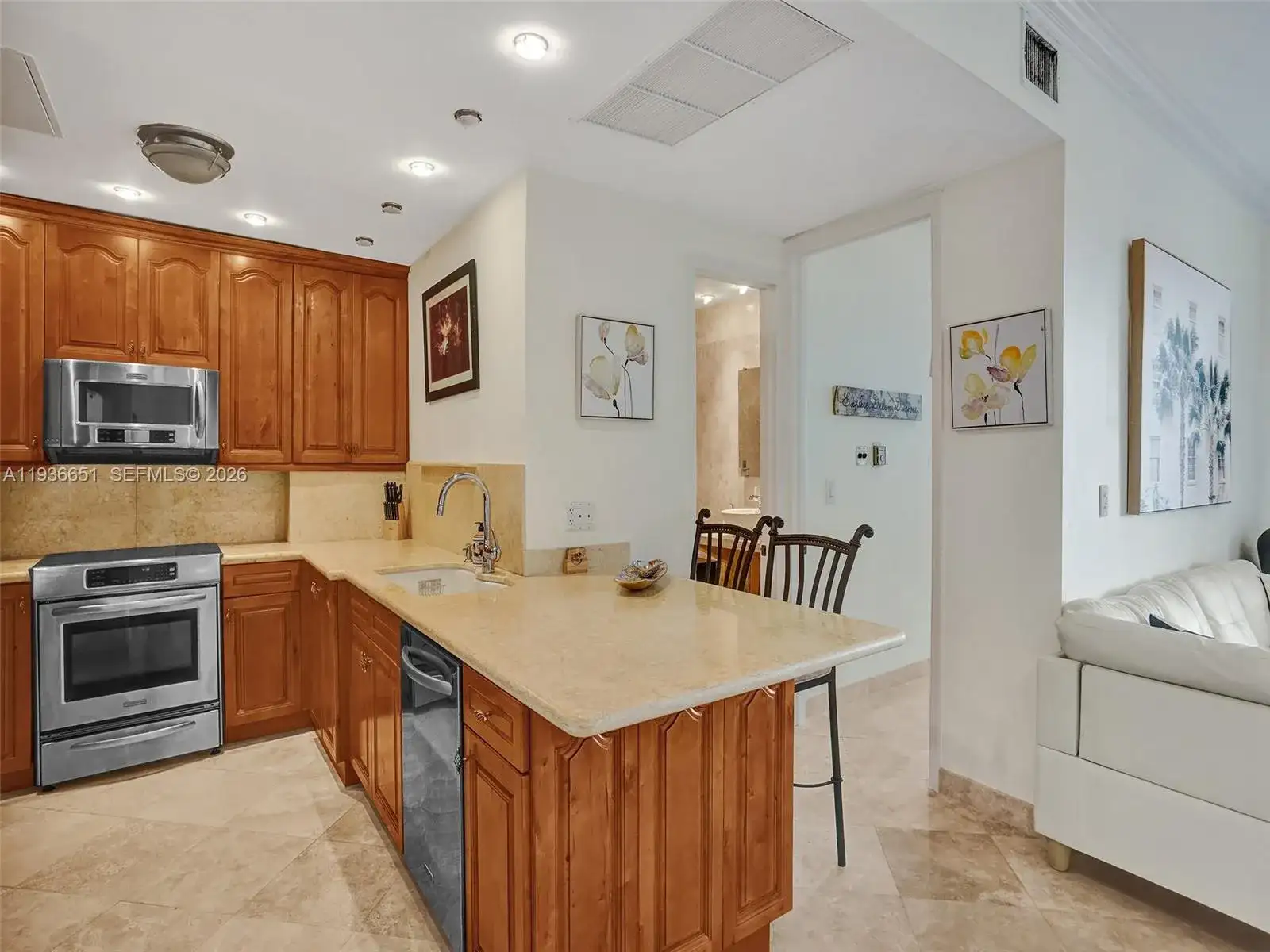 3180 S Ocean Dr # 1709, Hallandale Beach FL 33009 photo 3