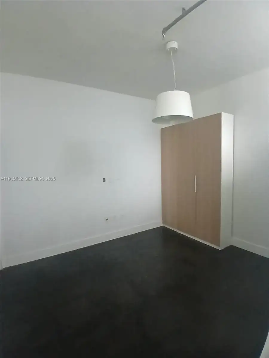 1700 Meridian Ave # 506, Miami Beach FL 33139 photo 4