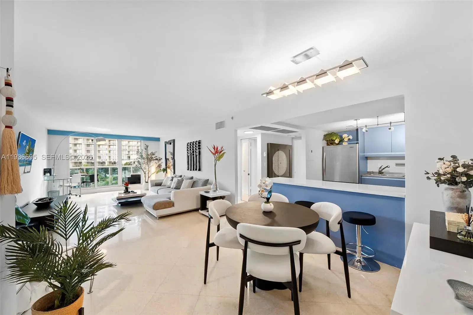 2301 Collins Ave # 408, Miami Beach FL 33139