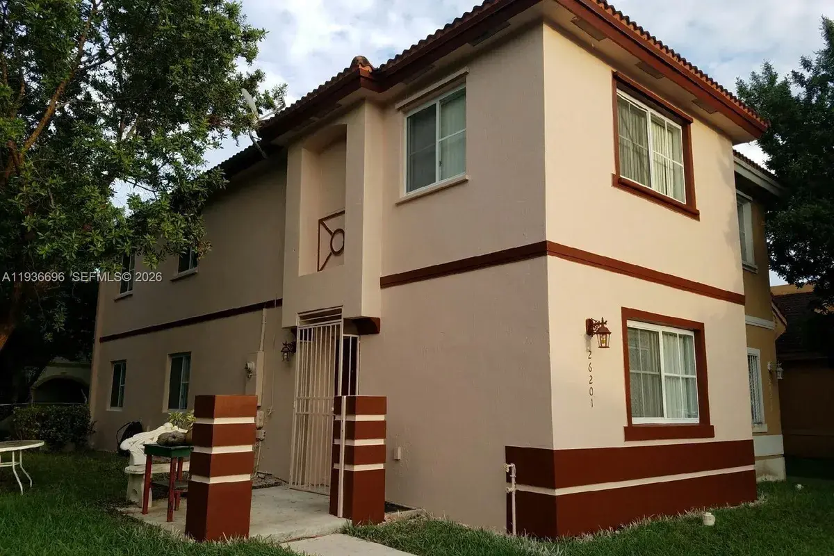 26201 SW 135th Ave, Homestead FL 33032
