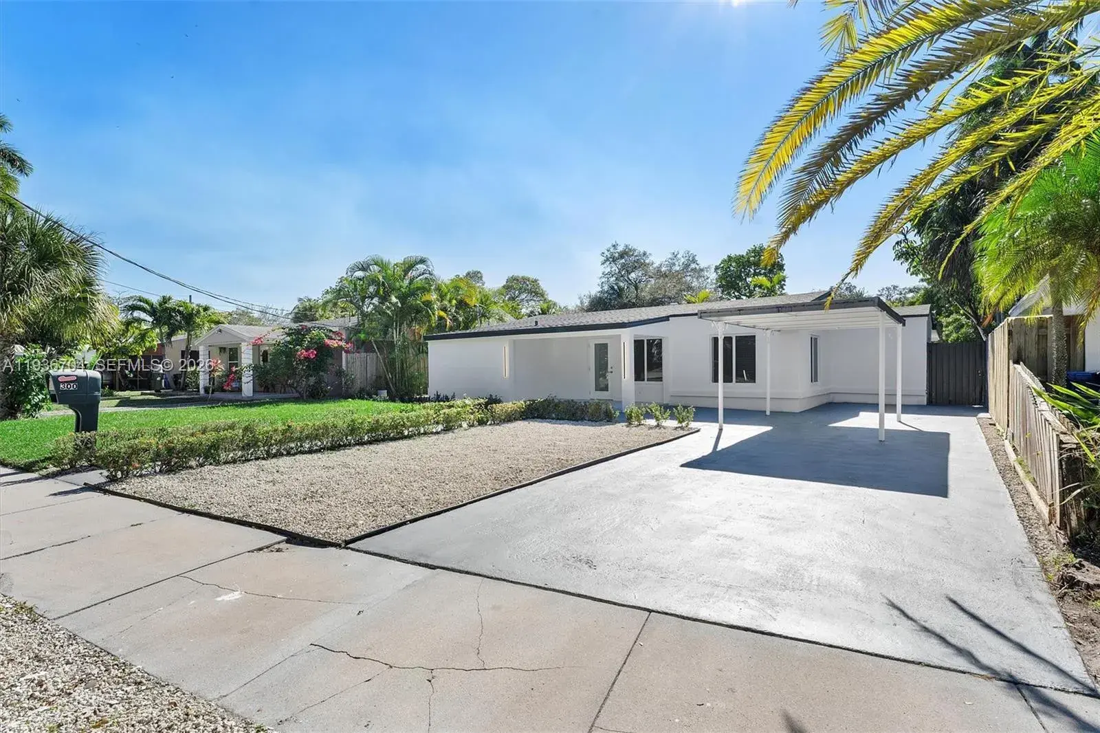 300 SW 11th Ct, Fort Lauderdale FL 33315