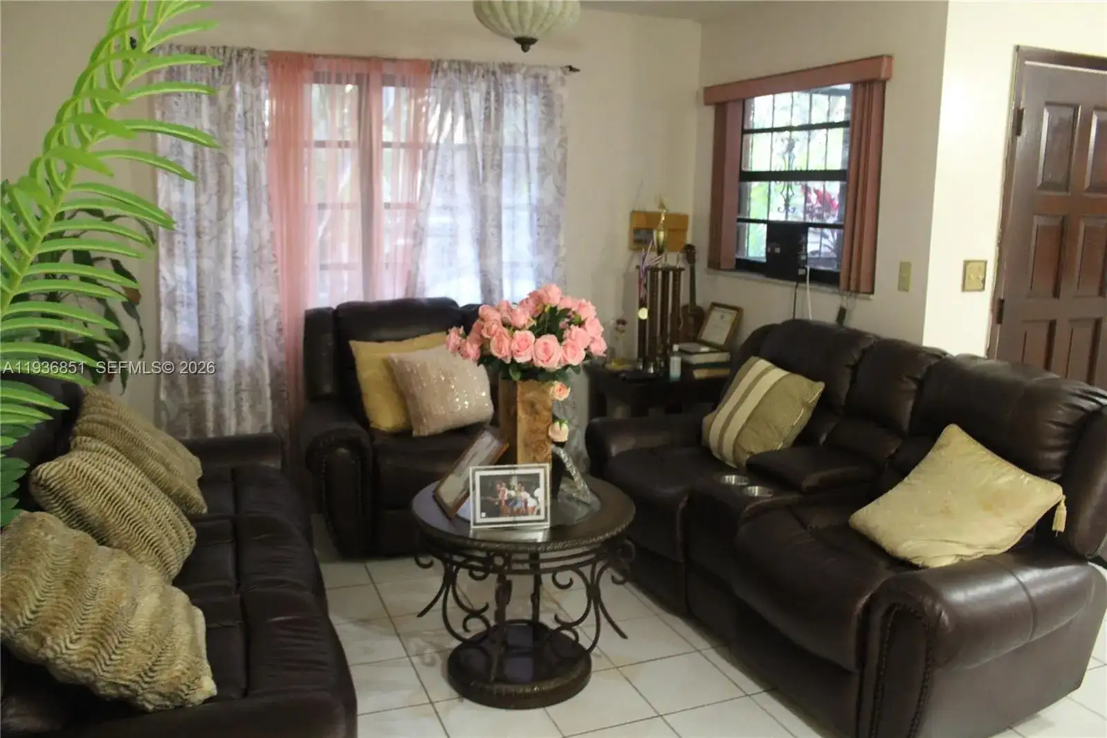 14334 NE 2nd Pl, Miami FL 33161 photo 3