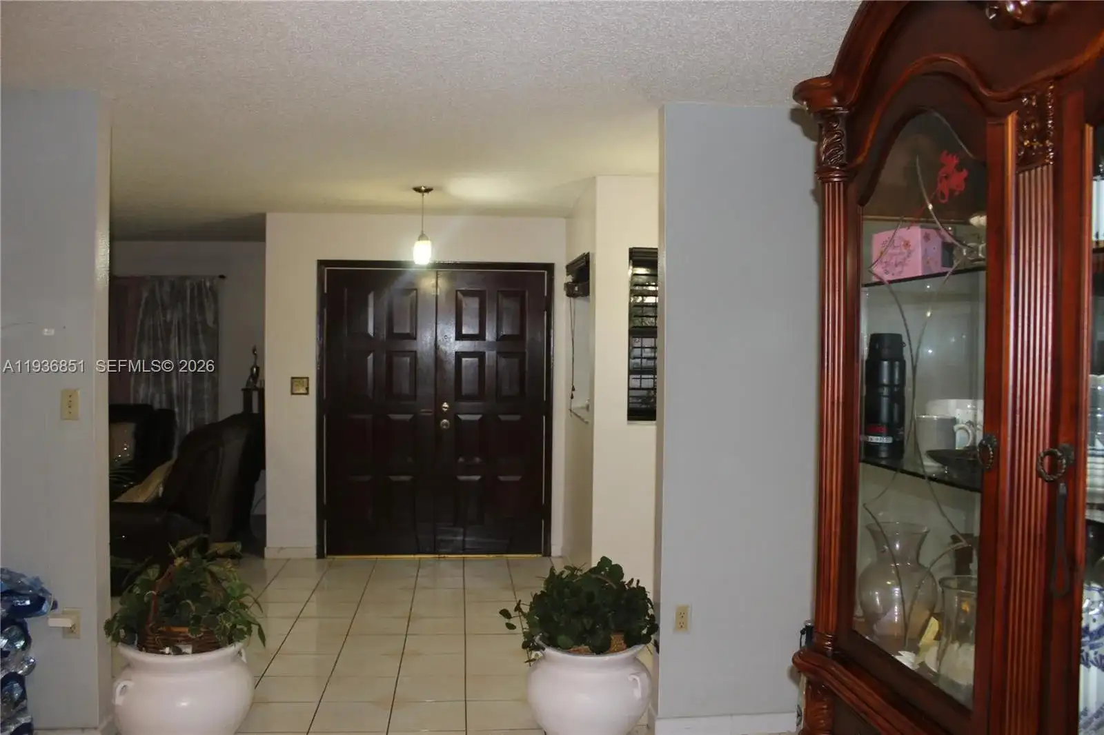 14334 NE 2nd Pl, Miami FL 33161 photo 5