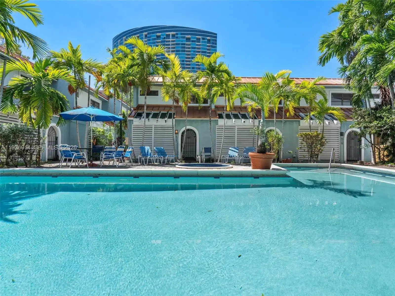 523 NE 38th St # 6, Miami FL 33137