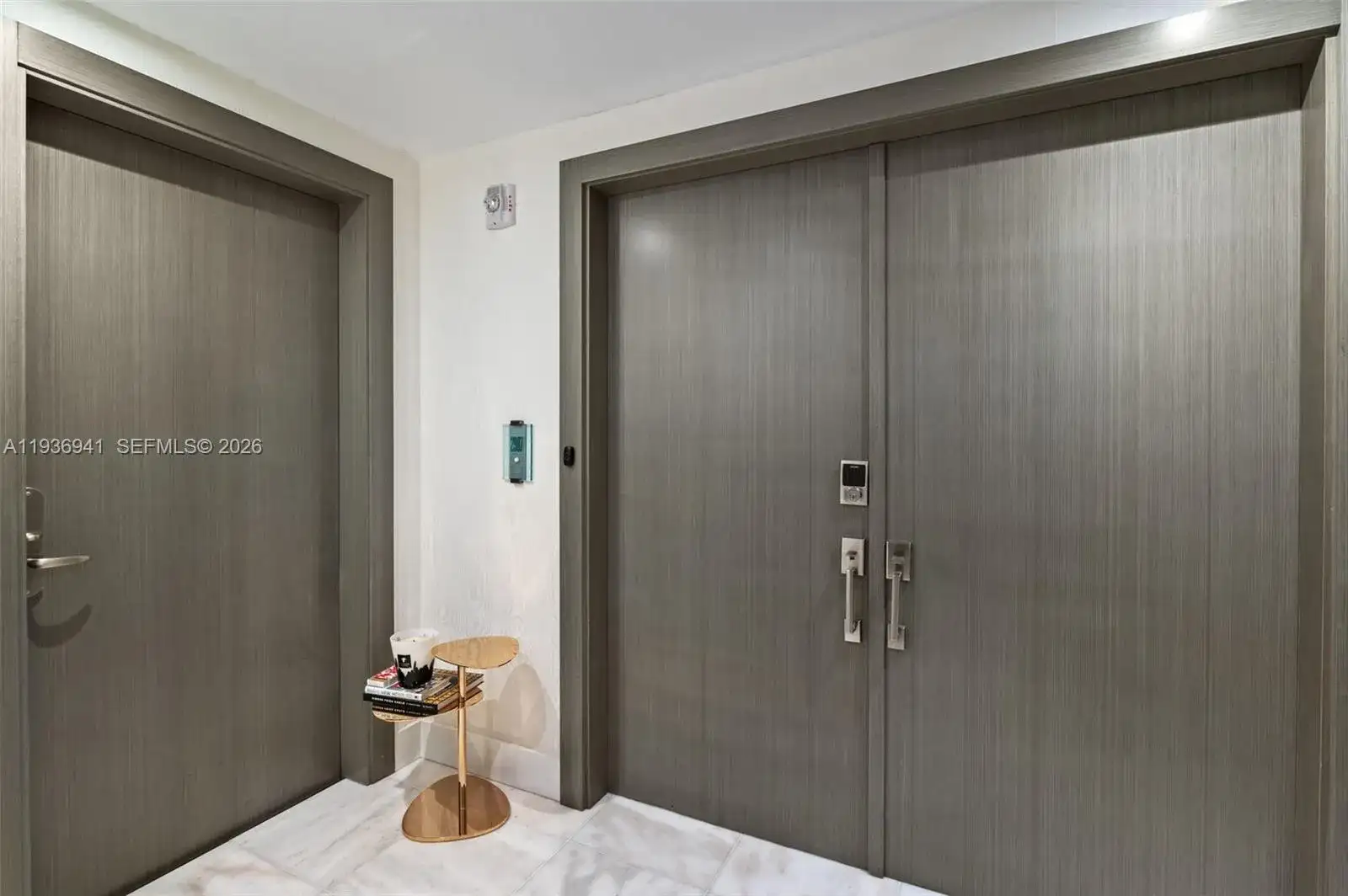 1331 Brickell Bay Dr # 2907, Miami FL 33131 photo 2