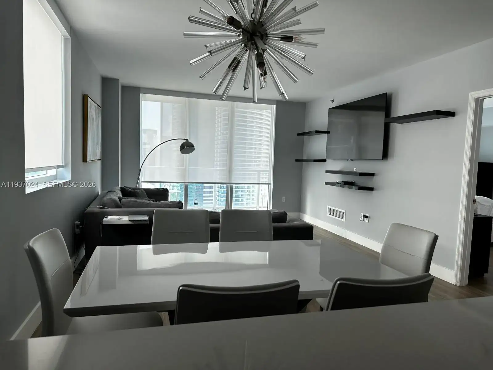 500 Brickell Ave # 3307, Miami FL 33131 photo 2
