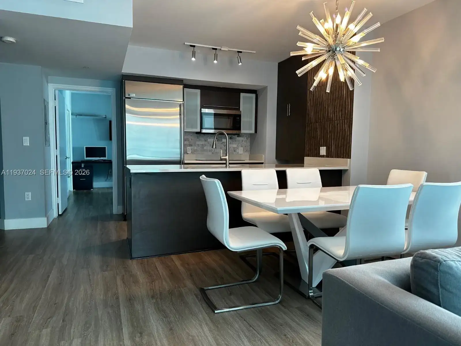 500 Brickell Ave # 3307, Miami FL 33131 photo 5