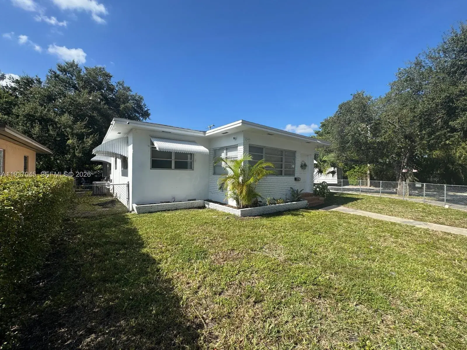 5455 NW NW # 2, Miami FL 33127