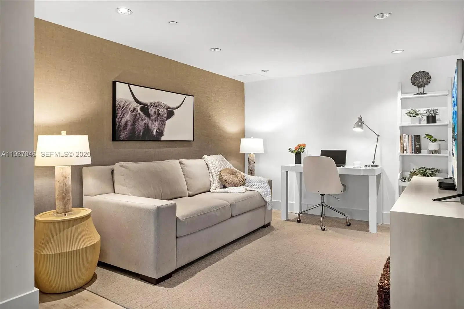 102 24th St # 1207, Miami Beach FL 33139 photo 4