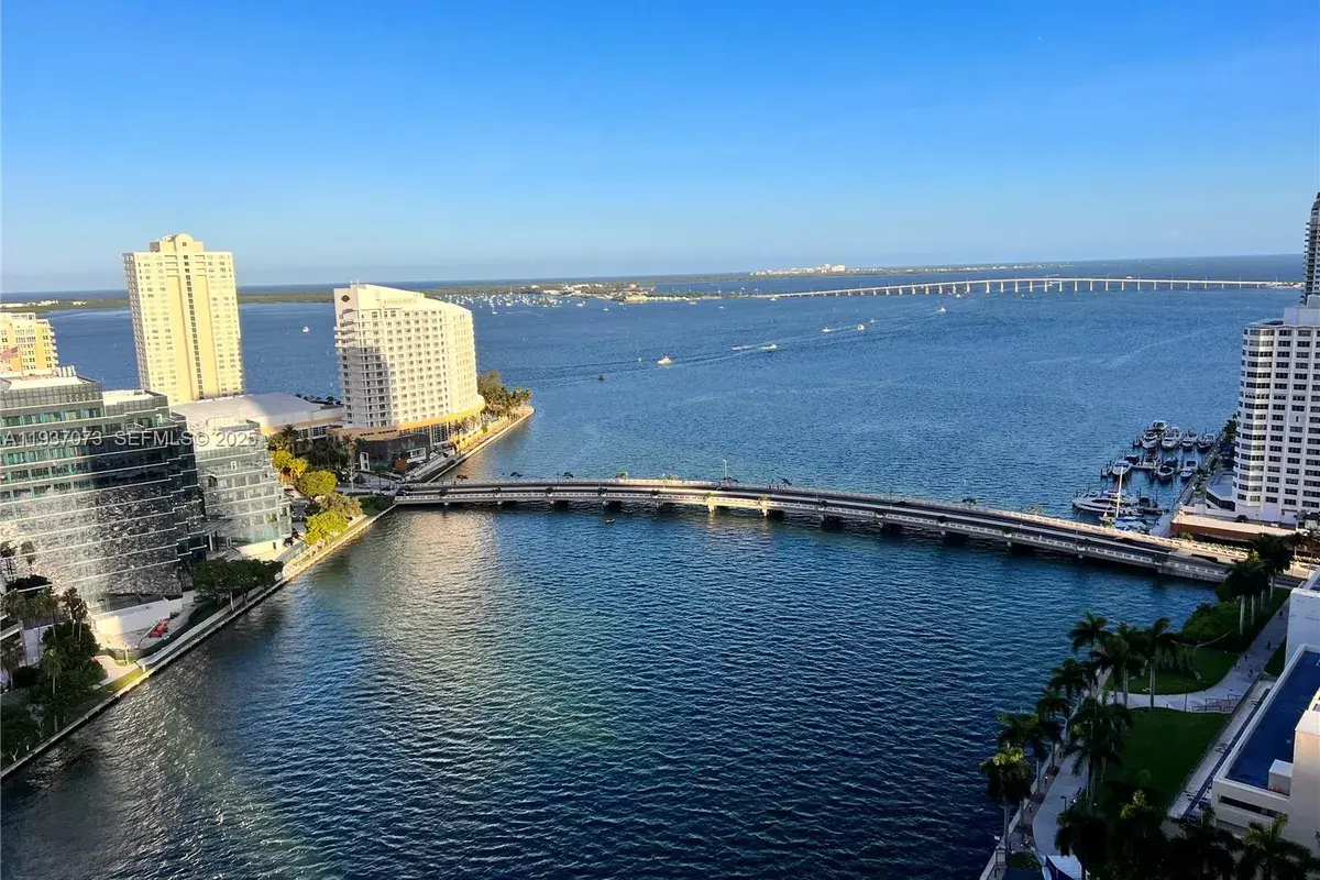 495 Brickell Ave # 2401, Miami FL 33131