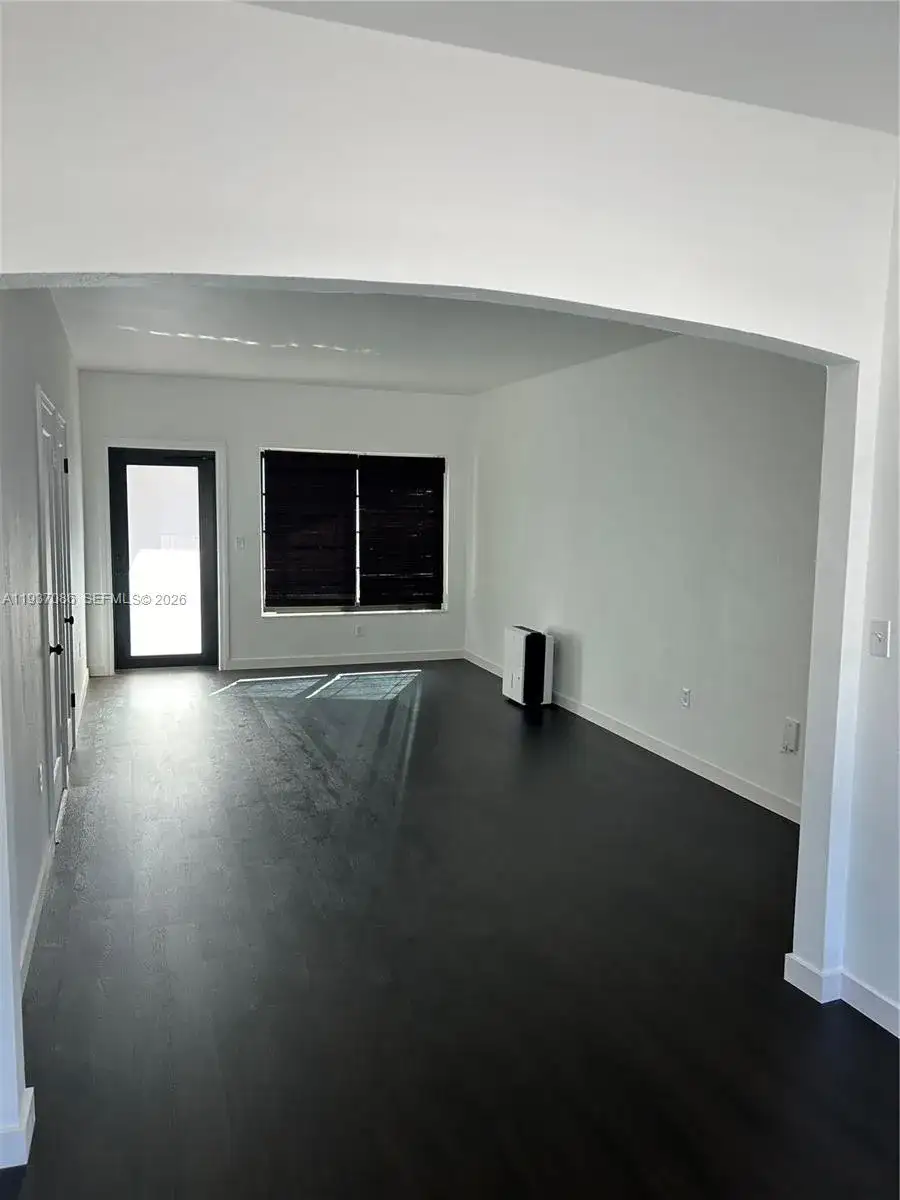 235 83rd St # 3, Miami Beach FL 33141 photo 4