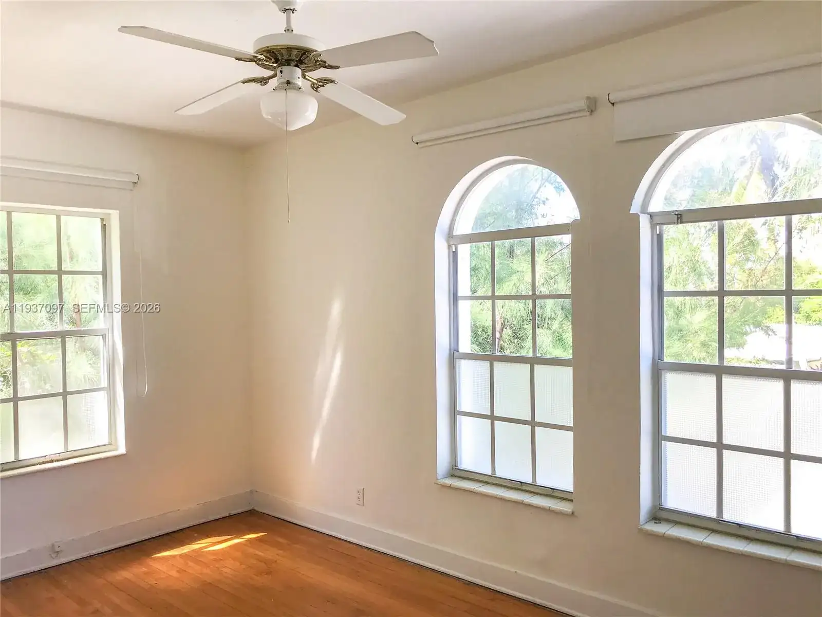 700 W 51st St # 5, Miami Beach FL 33140 photo 3
