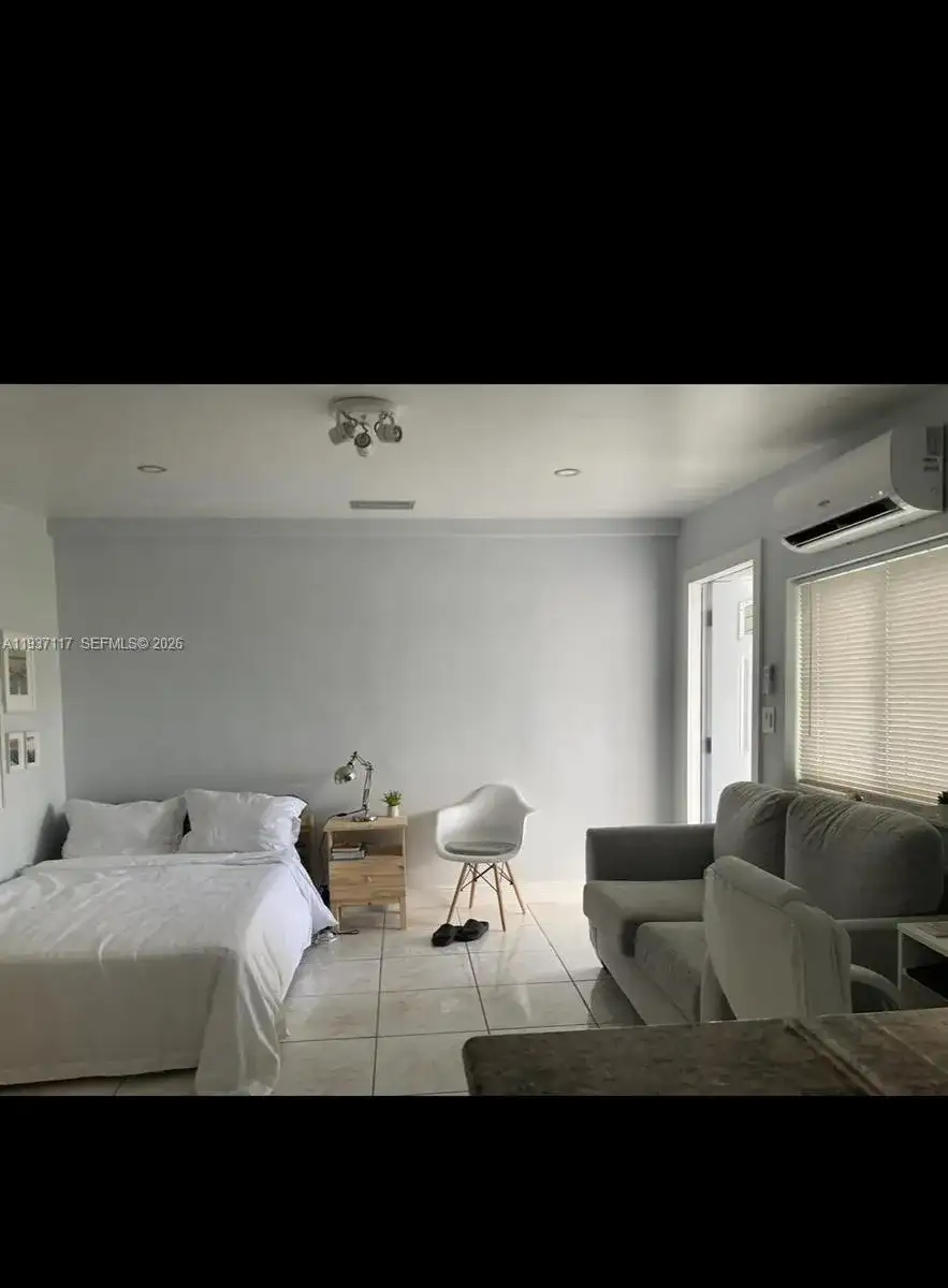 11860 SW 35th St # 1, Miami FL 33175 photo 3