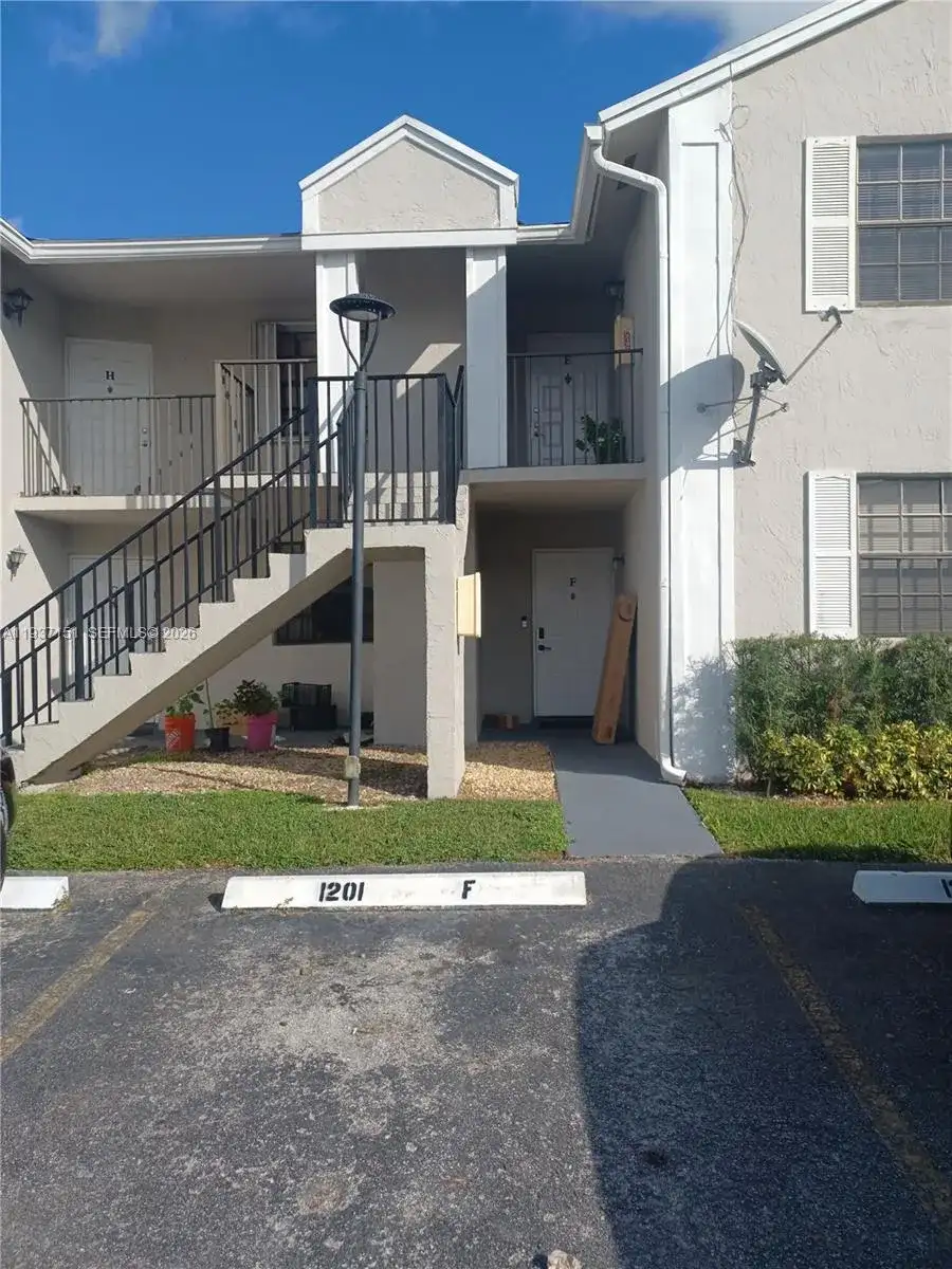 1201 N Liberty Ave # 1201E, Homestead FL 33034 photo 2
