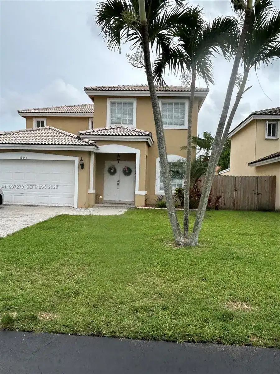15442 SW 139th St, Miami FL 33196 photo 2