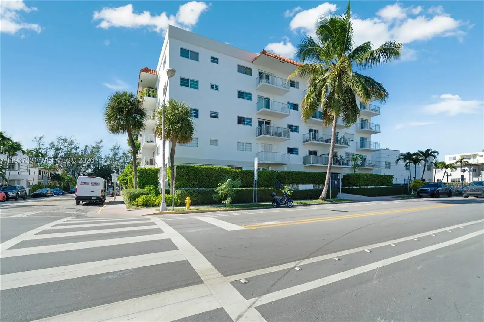 1428 Euclid Ave # 404, Miami Beach FL 33139 photo 4