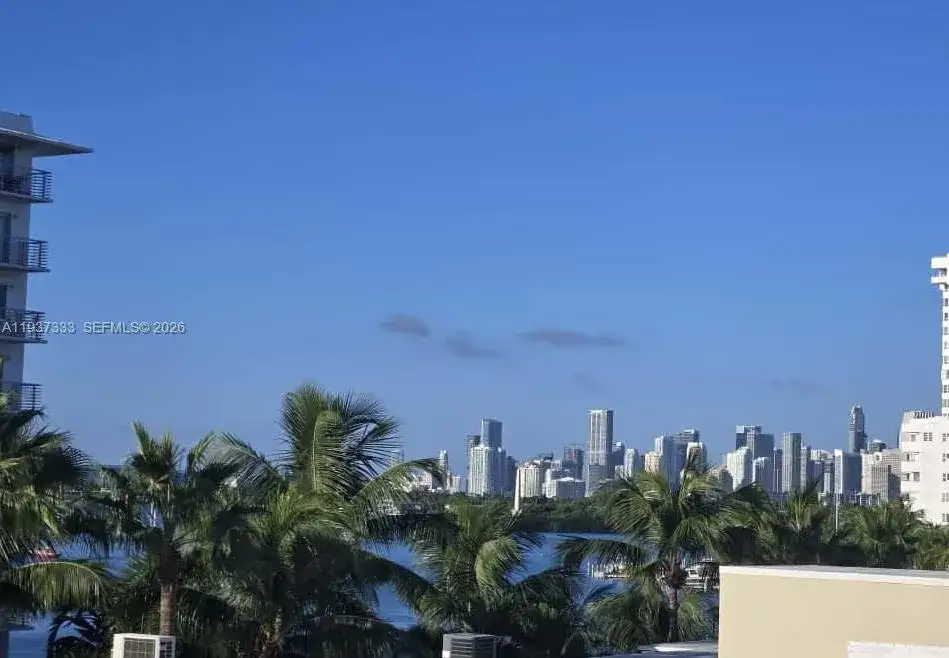 1658 Bay Rd # 505, Miami Beach FL 33139 photo 2