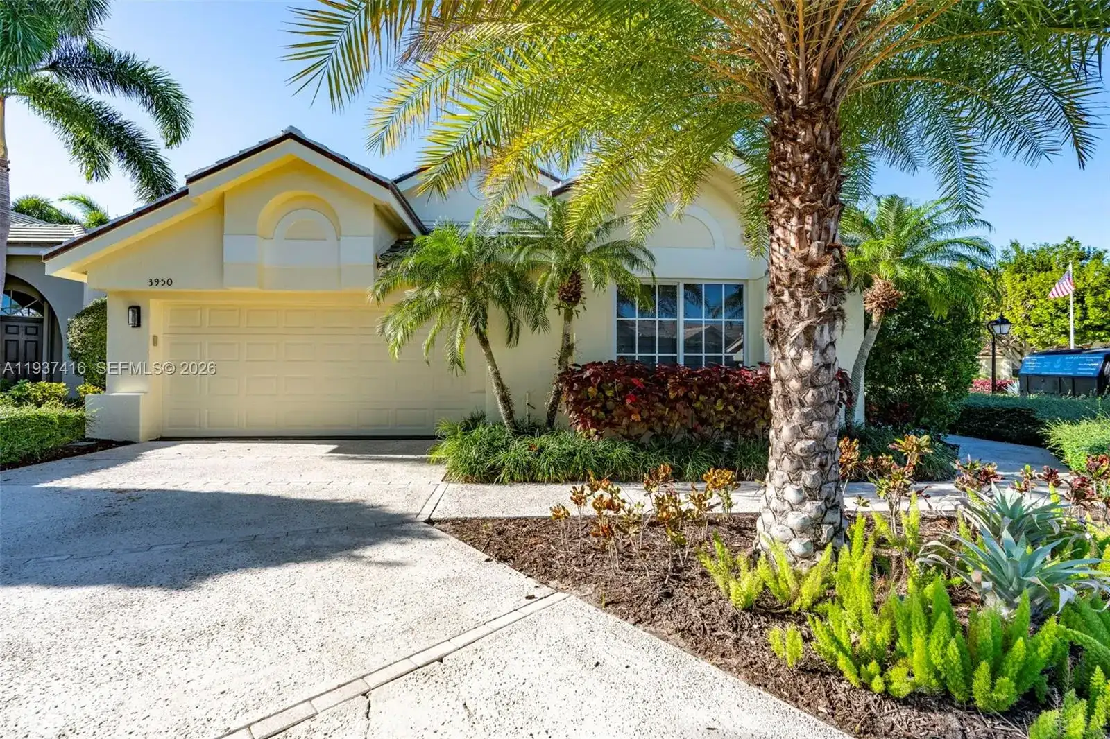 3950 Shearwater Dr, Jupiter FL 33477