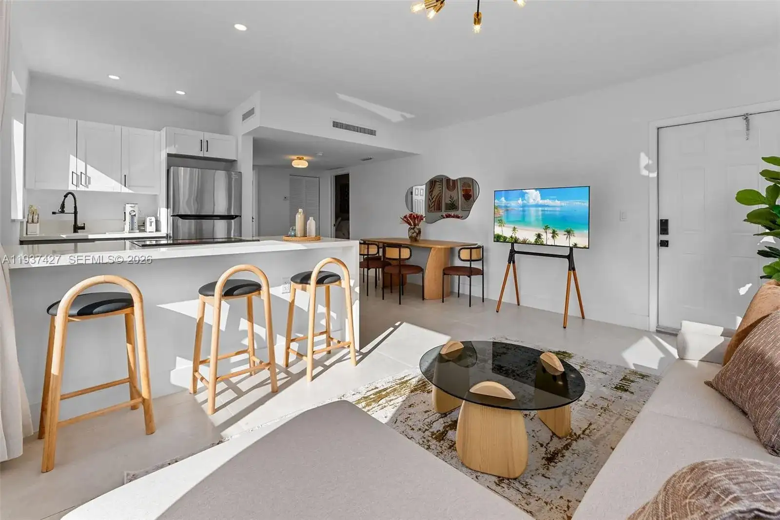1144 SW 4th St # 8, Miami FL 33130 photo 3