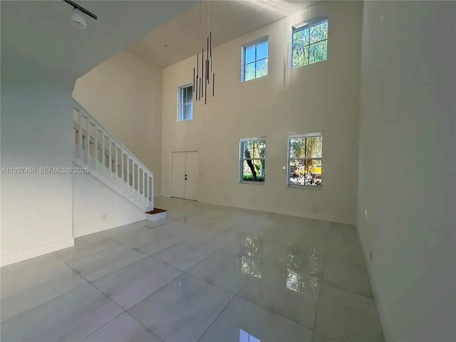 1570 ELM GROVE RD, Weston FL 33327 photo 4