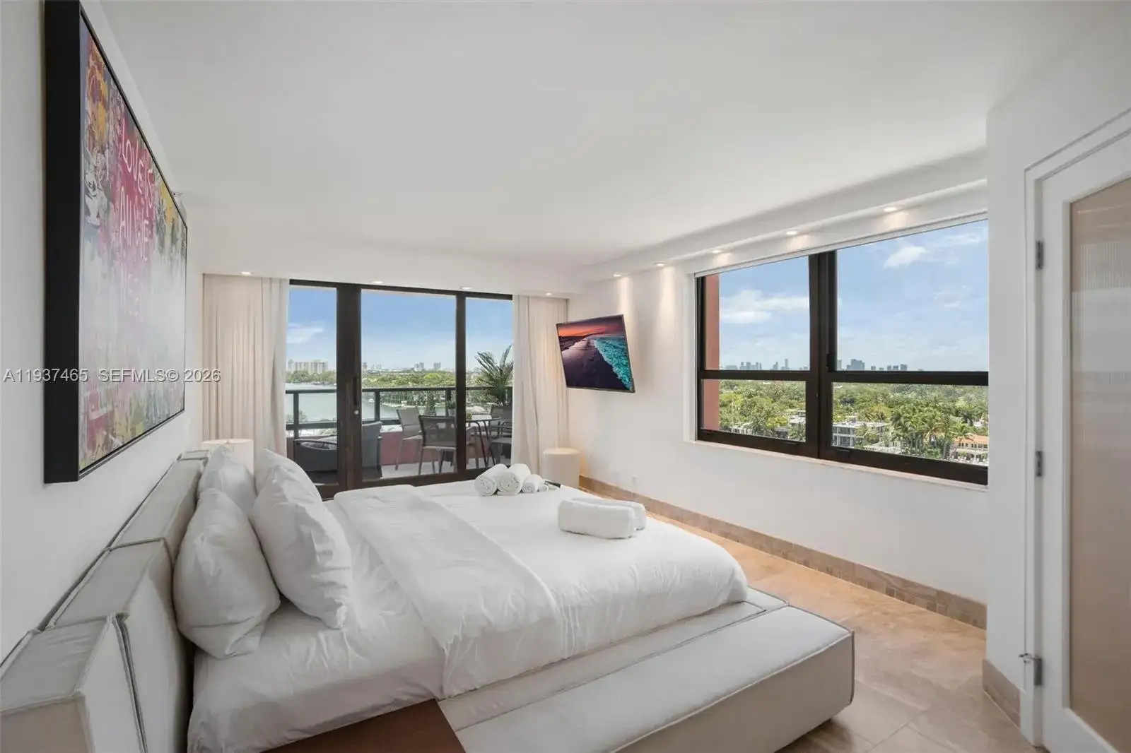 5225 Collins Ave # 1221, Miami Beach FL 33140 photo 2